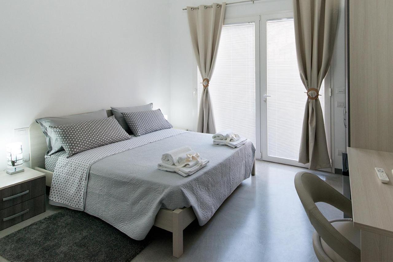 Byron Rooms ลาสเปเซีย ภายนอก รูปภาพ