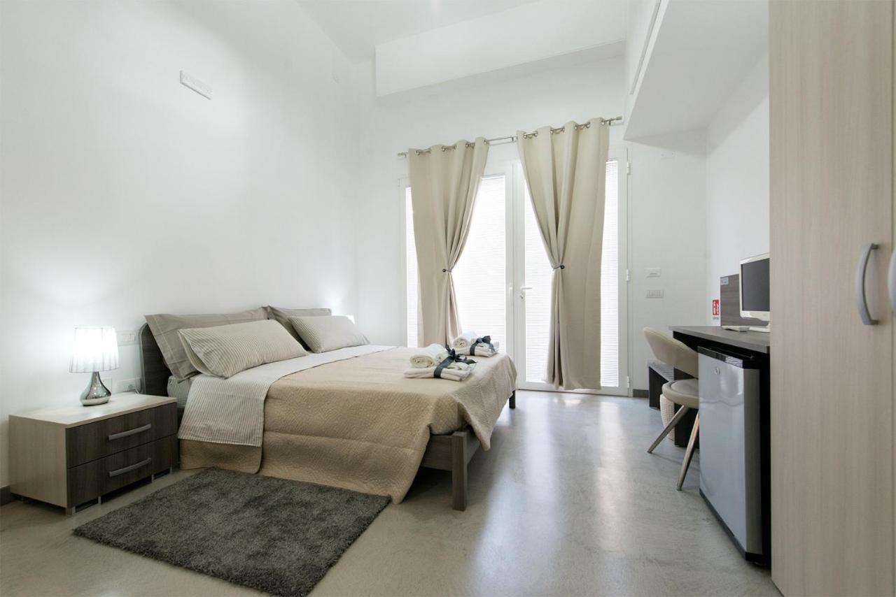 Byron Rooms ลาสเปเซีย ภายนอก รูปภาพ